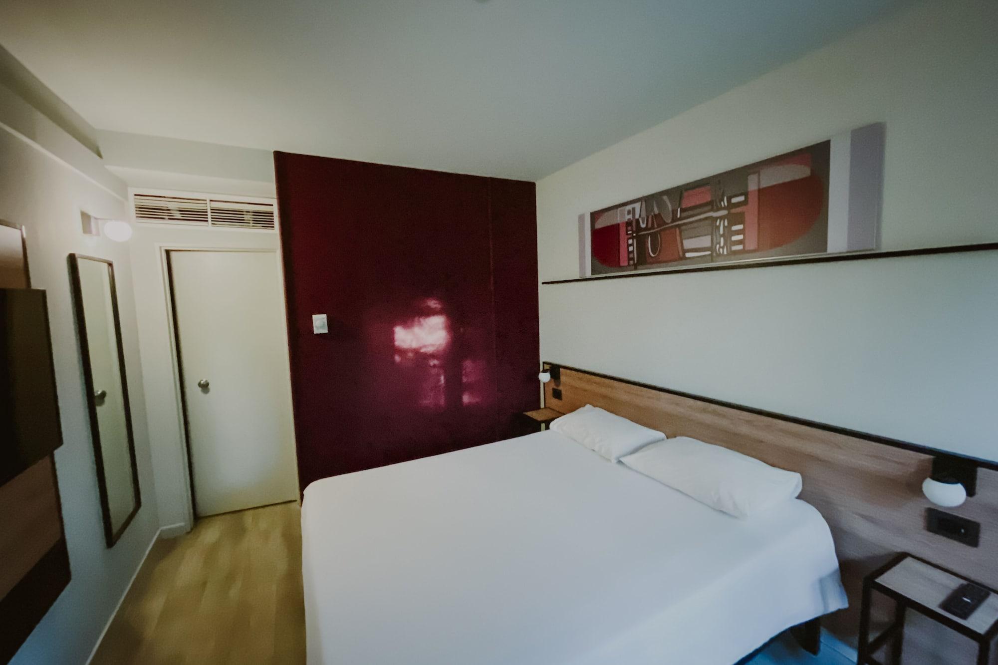 Ibis Mendoza Hotel 3*